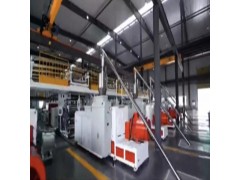SPC180地板挤出生产线设备工艺技术图3